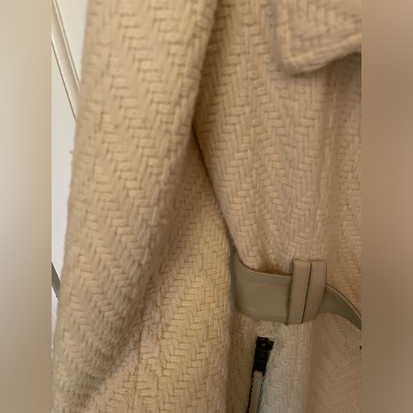 Mackage White Coat Tiled Weave Leather Belt Cream Color Size Large Funnel Collar - Picture 8 of 10